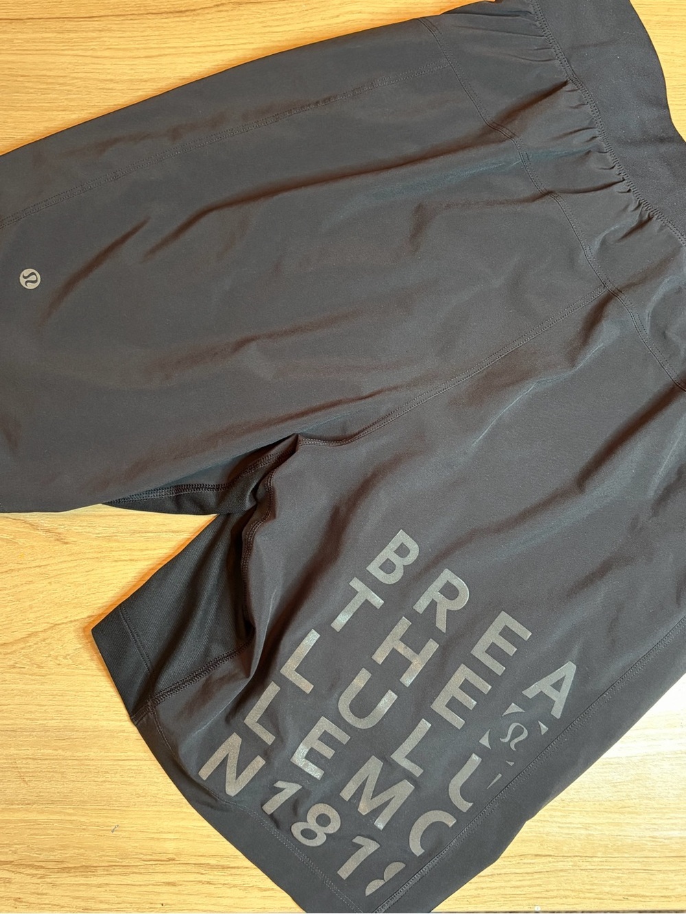 Lululemon Breathe Lululemon 1818 Reflective Running Shorts Men’s Medium Black